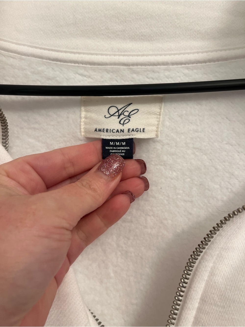 American Eagle Sardines Everyday Luxe Quarter-Zip Sweatshirt - Picture 2 of 5
